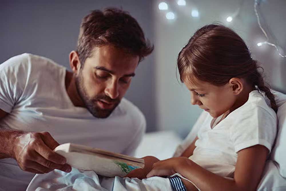 آشنایی با بهترین و بدترین غذاها برای کودکان قبل از خواب